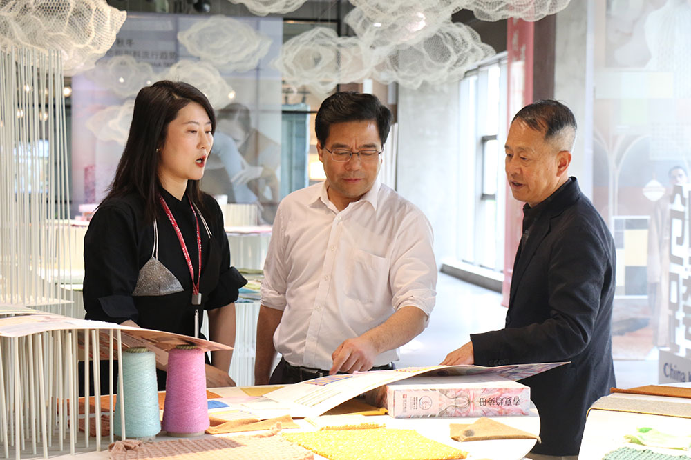 山東省商務廳領導帶領省市金融機構來聯(lián)橋開展“商務+金融”惠企宣講服務對接活動