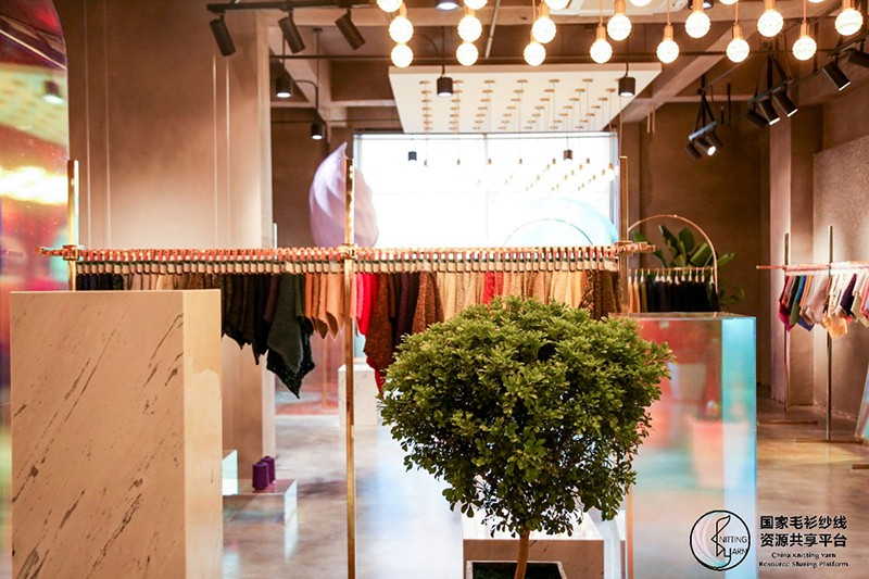 “創(chuàng)意 · 跨越 國家毛衫紗線資源共享平臺啟動儀式”在威海聯(lián)橋集團(tuán)盛裝啟幕(圖13) “創(chuàng)意 · 跨越 國家毛衫紗線資源共享平臺啟動儀式”在威海聯(lián)橋集團(tuán)盛裝啟幕(圖13)