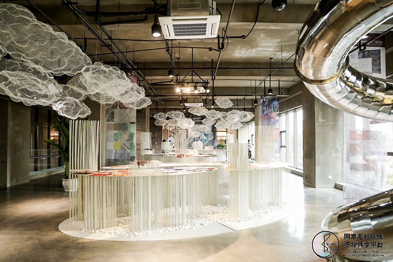 微信圖片_20181129175546.jpg “創(chuàng)意 · 跨越 國家毛衫紗線資源共享平臺啟動儀式”在威海聯(lián)橋集團(tuán)盛裝啟幕(圖21)