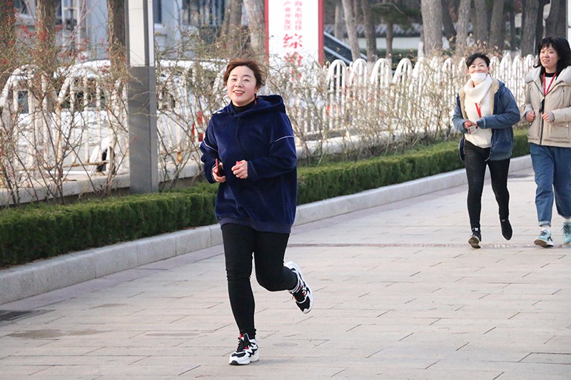 聯(lián)橋集團(tuán)2019春季越野賽燃情開賽(圖15) 聯(lián)橋集團(tuán)2019春季越野賽燃情開賽(圖15)