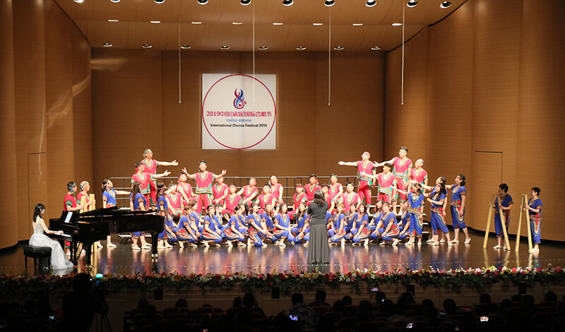 威海聯(lián)橋藍(lán)色暢想合唱團(tuán)在中國（威海）國際合唱節(jié)上收獲三項(xiàng)大獎(jiǎng)(圖3)