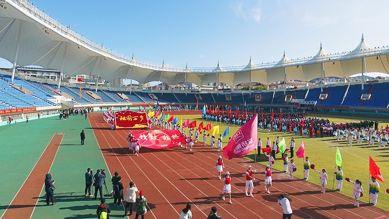 追求卓越，奮勇爭先，聯(lián)橋集團(tuán)在高新區(qū)第九屆運動會上精彩綻放 奪得團(tuán)體亞軍