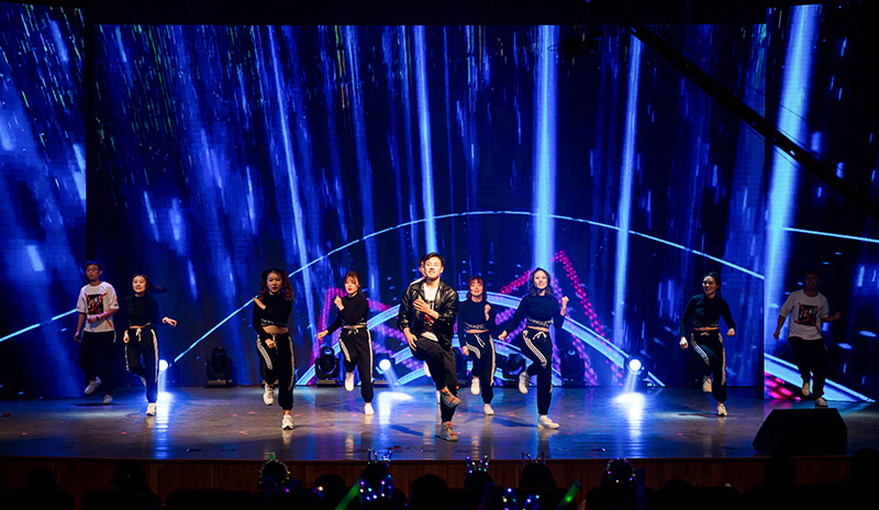 歡欣鼓舞迎新春，滿懷豪情攀高峰 | 聯(lián)橋集團2020迎新春聯(lián)歡晚會激情開演(圖10)