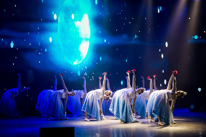 歡欣鼓舞迎新春，滿懷豪情攀高峰 | 聯(lián)橋集團2020迎新春聯(lián)歡晚會激情開演(圖14)