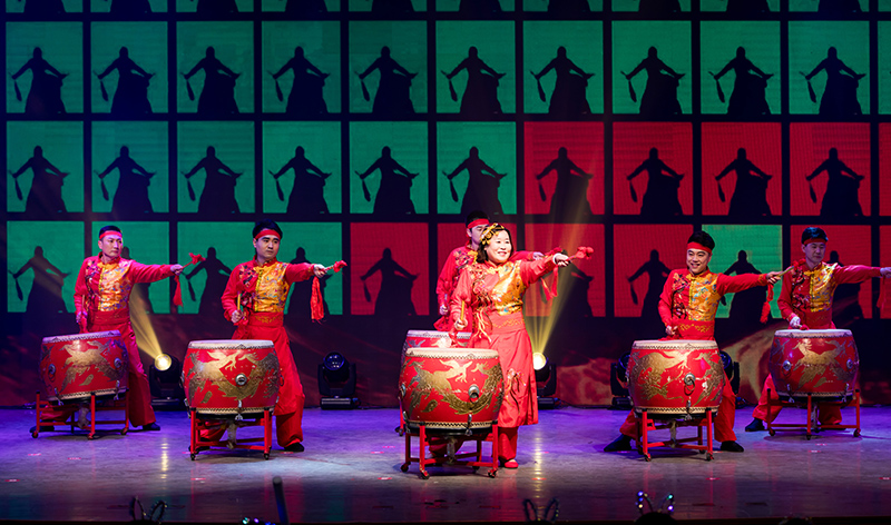 歡欣鼓舞迎新春，滿懷豪情攀高峰 | 聯(lián)橋集團2020迎新春聯(lián)歡晚會激情開演(圖30)